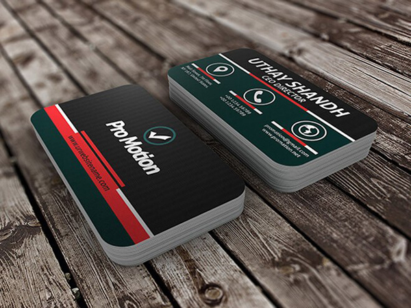 Free Modern Business Card PSD Template