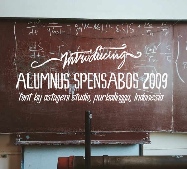 Alumnus Spensabos 2009 Free Font