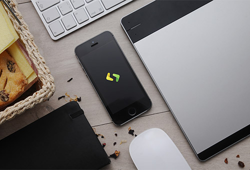 Beautiful Apple Devices Mockup PSD Designs