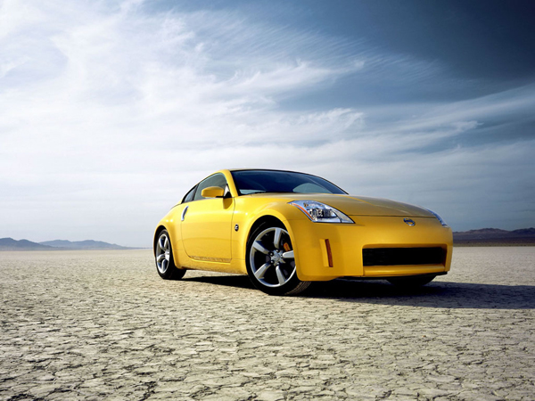 Nissan 350Z 35th Anniversary Edition 40 Beautiful Examples of Car Photography