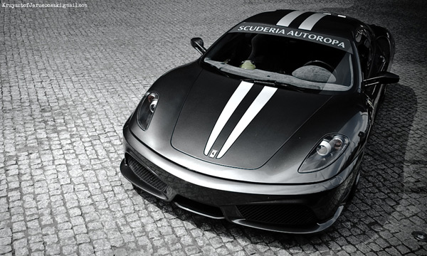 f430 40 Beautiful Examples of Car Photography